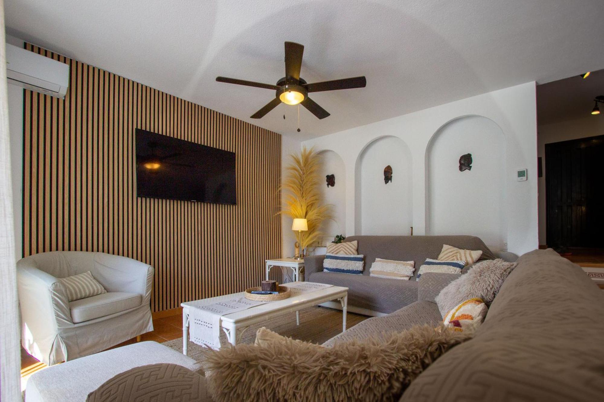 Marina De Casares Beach House San Luis de Sabinillas Εξωτερικό φωτογραφία